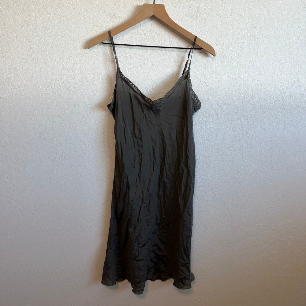 Jade by Johnny Was 100% Silk Lace-Trim V-Neck Mini Slip Dress Taupe Grey Large